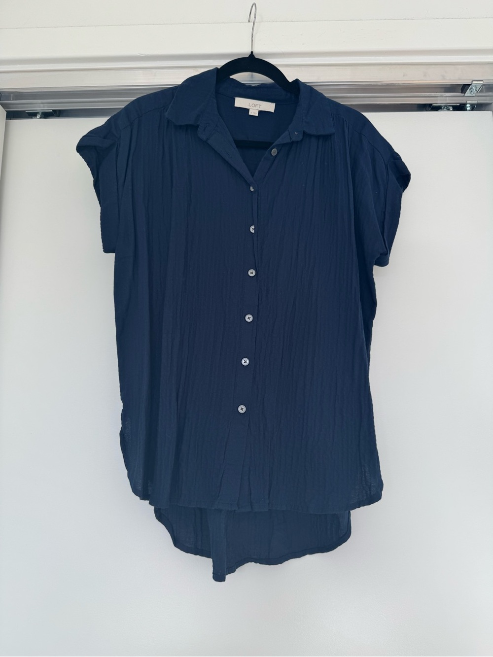LOFT Navy Short-Sleeve Button-Front Blouse